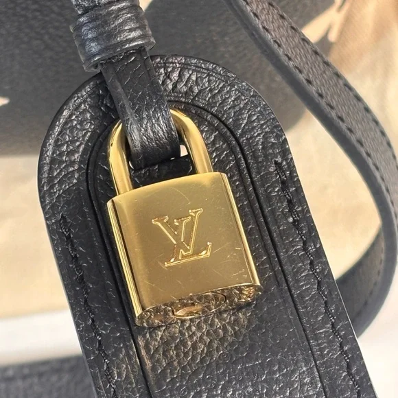 Louis Vuitton Bicolor Petite Palais Sold - Picture 3 of 16